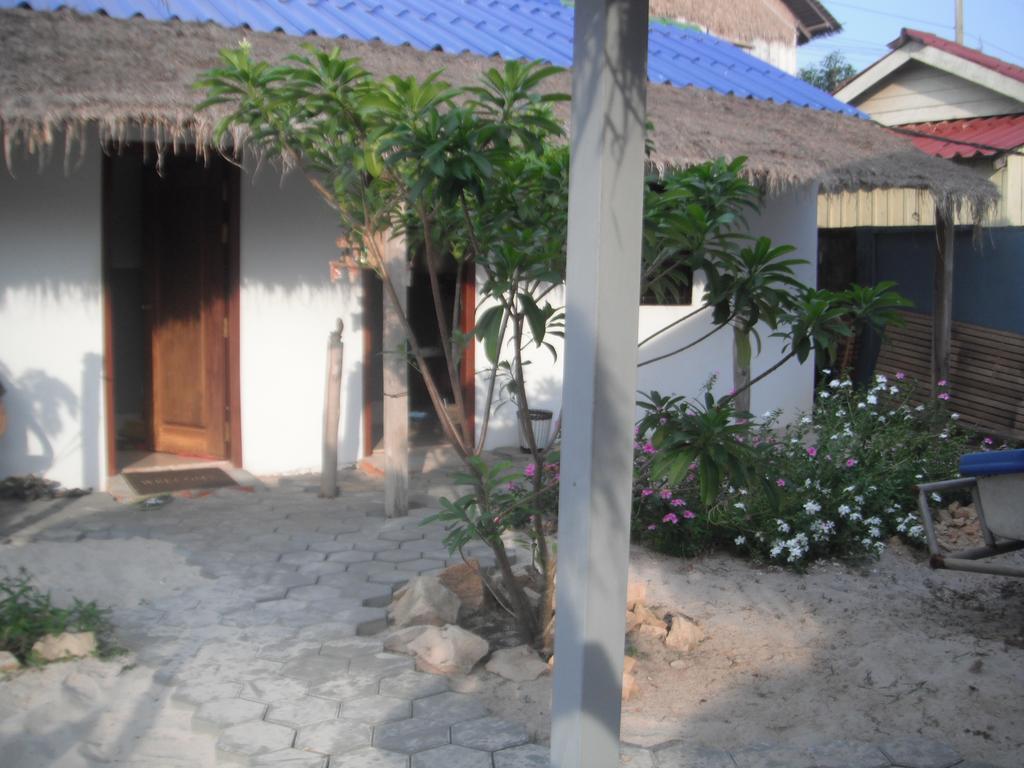 Pat Pat Guesthouse Sihanoukville Eksteriør bilde
