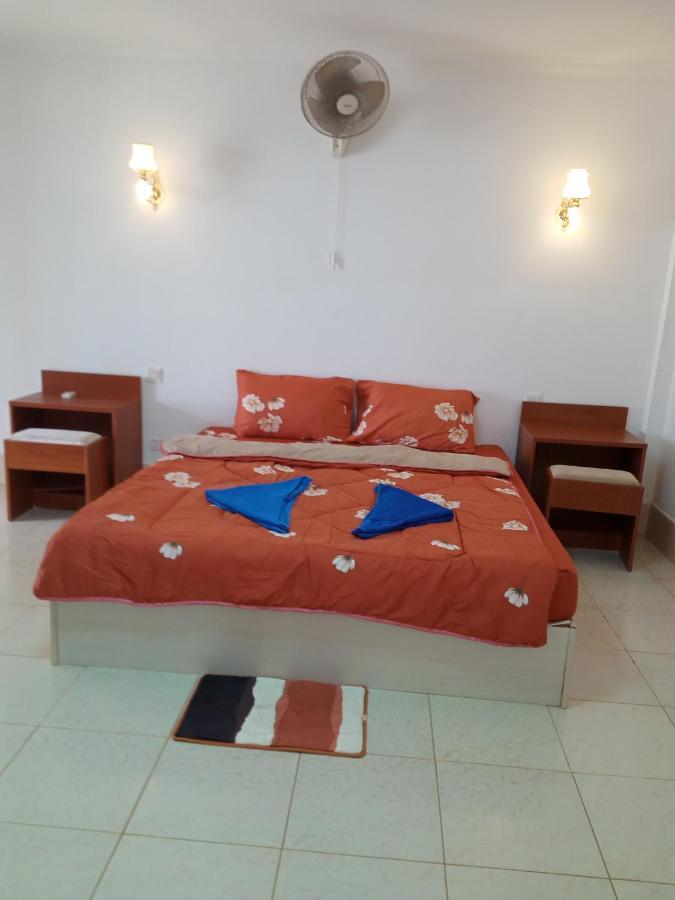Pat Pat Guesthouse Sihanoukville Eksteriør bilde